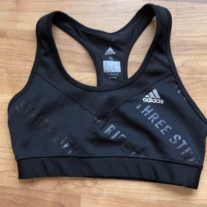 Sports bra